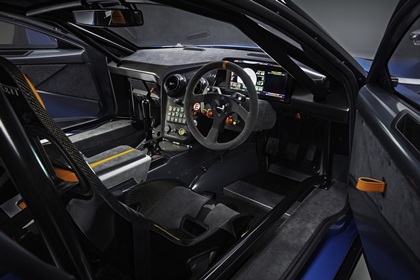 Jensen Interceptor GTX (2026) – Interior