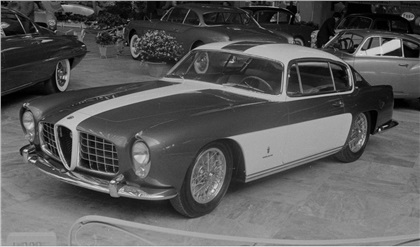 Abarth-Alfa Romeo 2000 Coupé (Ghia) - Turin'54