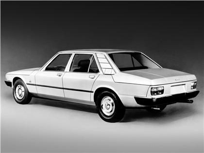 Maserati Quattroporte II (Bertone), 1974