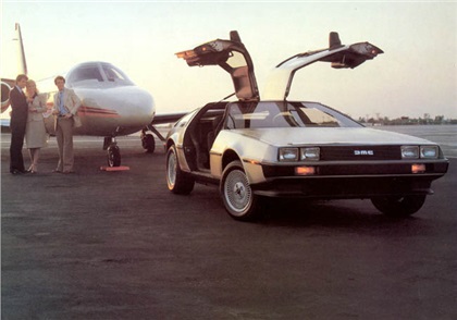 DeLorean DMC 12, 1981-83