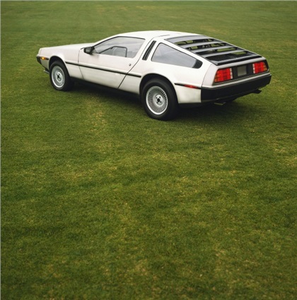 DeLorean DMC 12, 1983