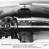 Mercedes-Benz 230 SL (W113 series), 1963-71 - The instrument panel with fresh air blower on both sides.