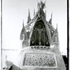 Carthedral by Rebecca Caldwell (2000): Готический собор на колесах