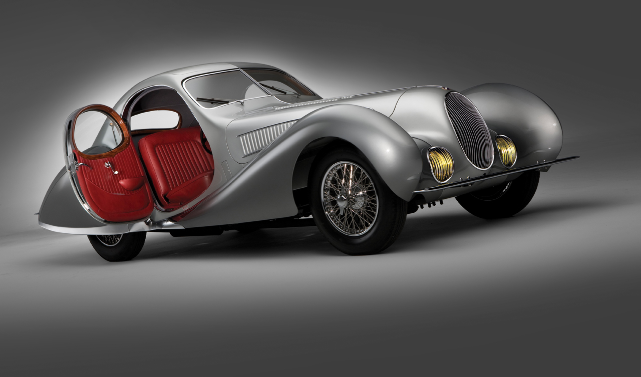 Talbot-Lago T150C-SS Teardrop Coupe (Figoni et Falaschi), 1938 - Photo: Troy Wood / RM Auctions