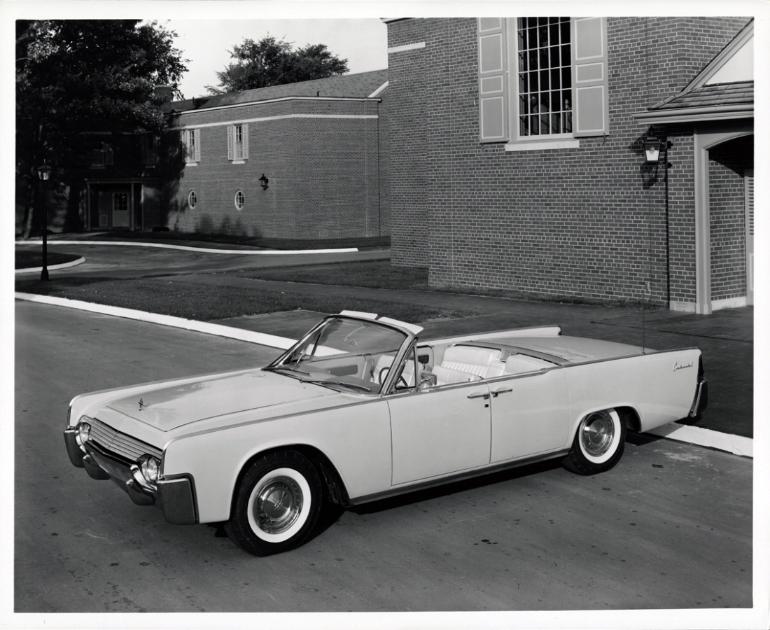 Lincoln Continental Convertible, 1961