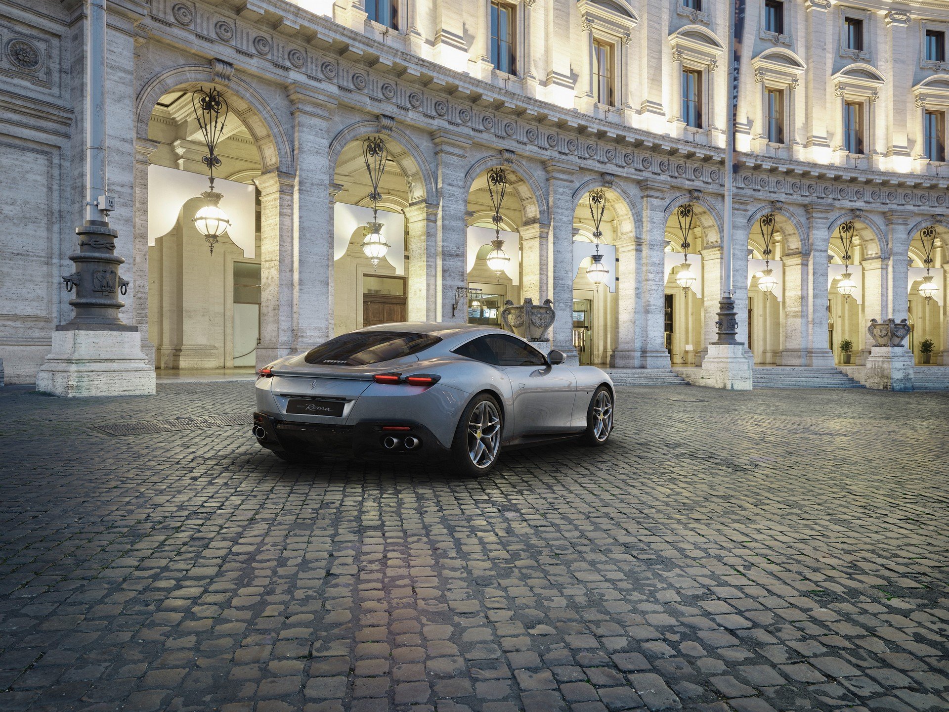 Ferrari Roma, 2020