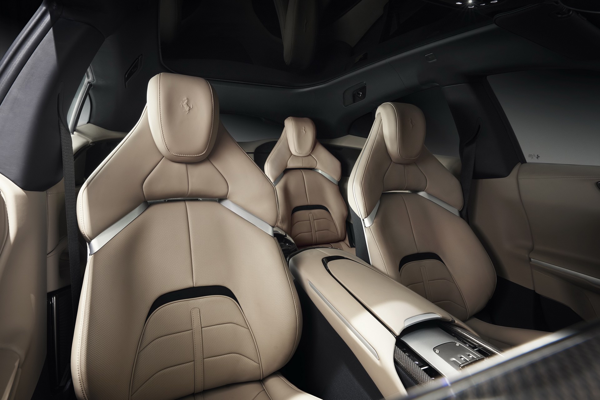 Ferrari Purosangue, 2023 – Interior