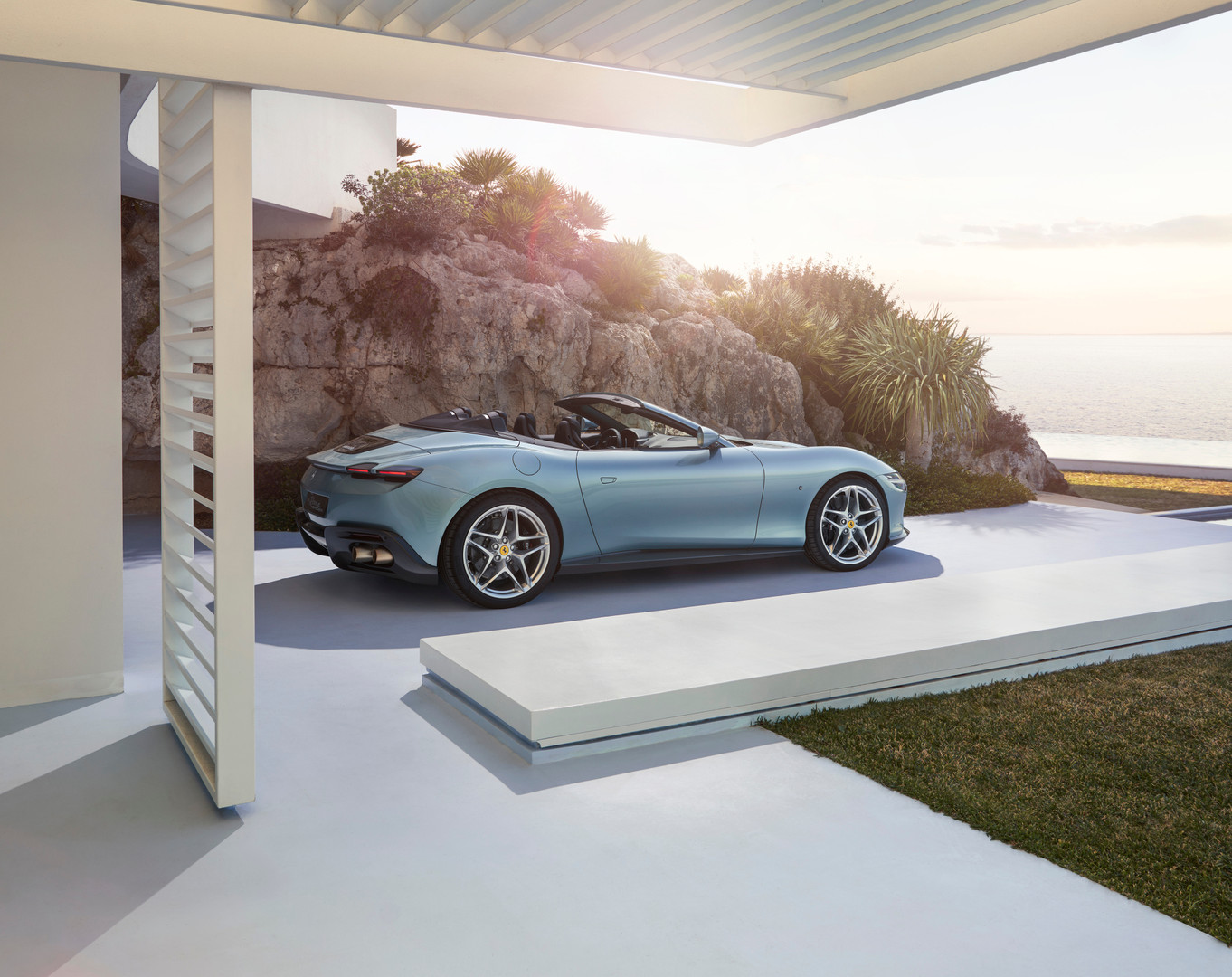 Ferrari Roma Spider, 2024