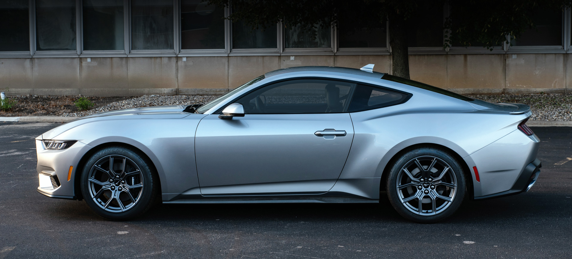 Ford Mustang, 2024