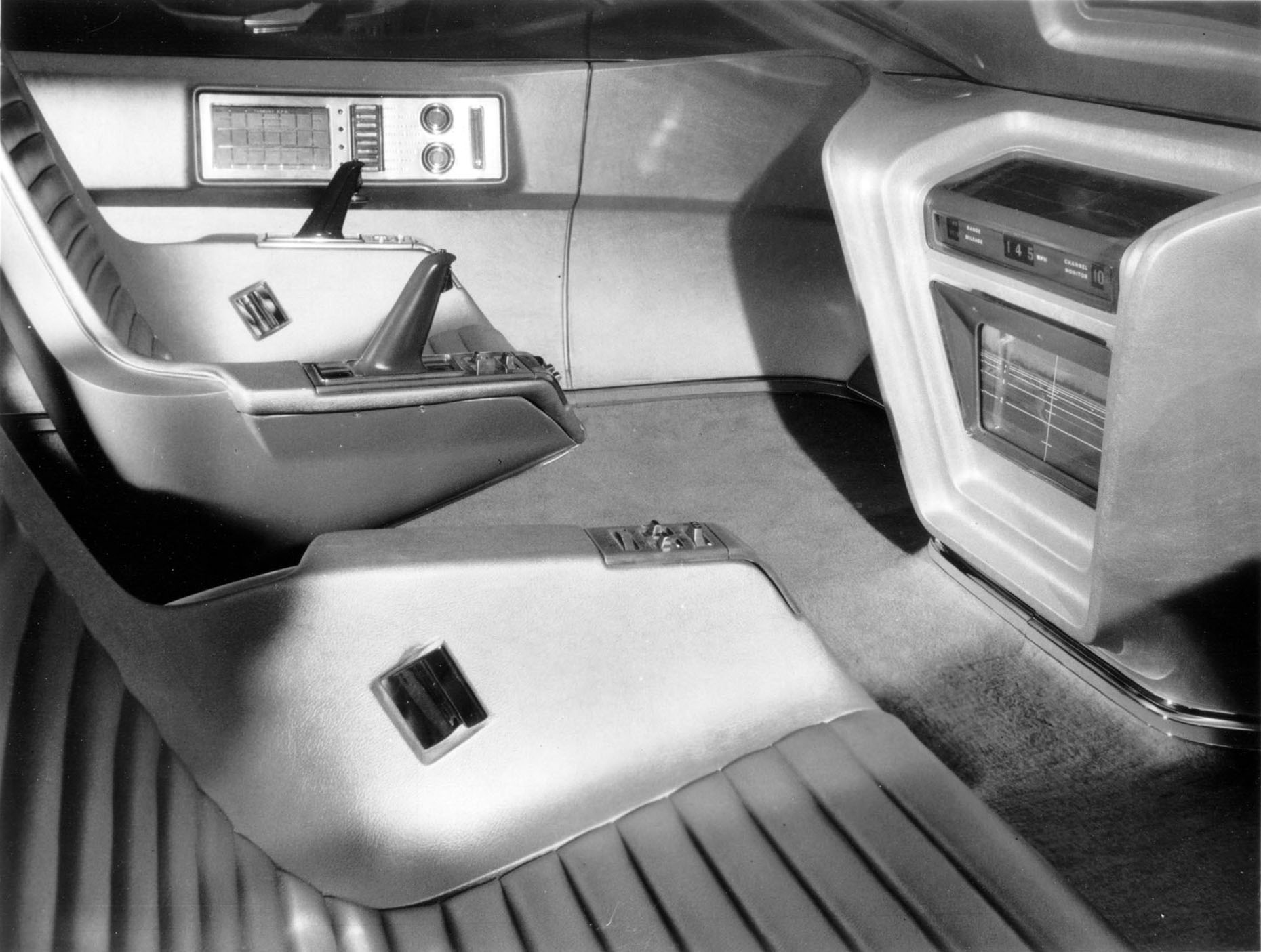GM Firebird IV, 1964 - Interior
