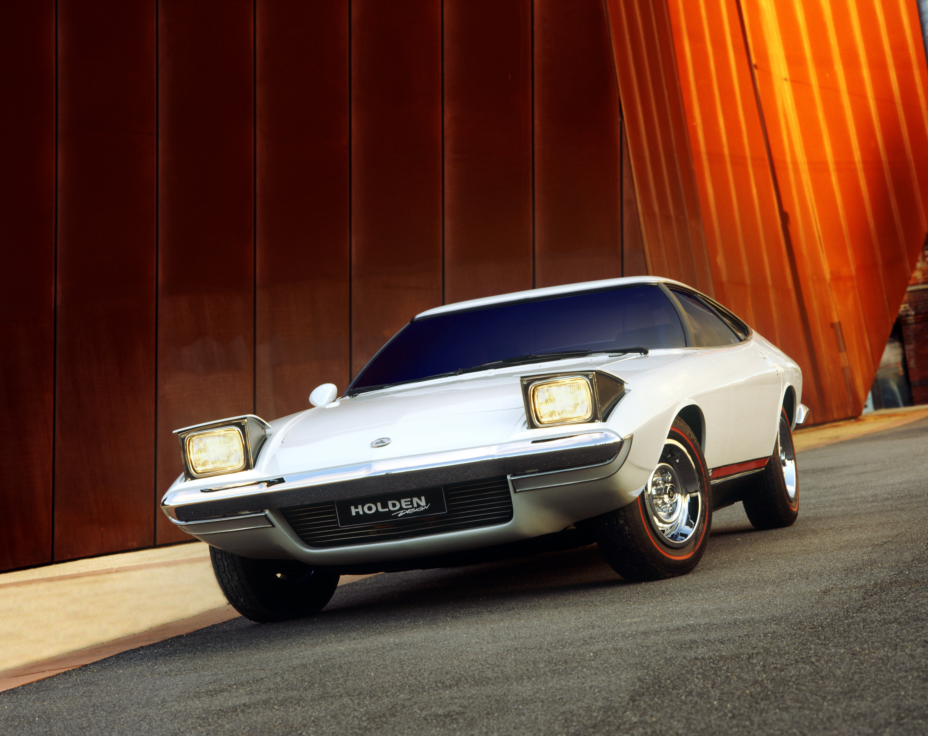 Holden Torana GTR-X, 1970 - Vacuum operated pop-up headlights kept lines smooth