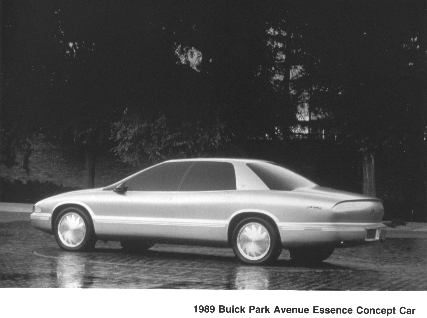 Buick Park Avenue Essence Concept Car, 1989 - Design Process