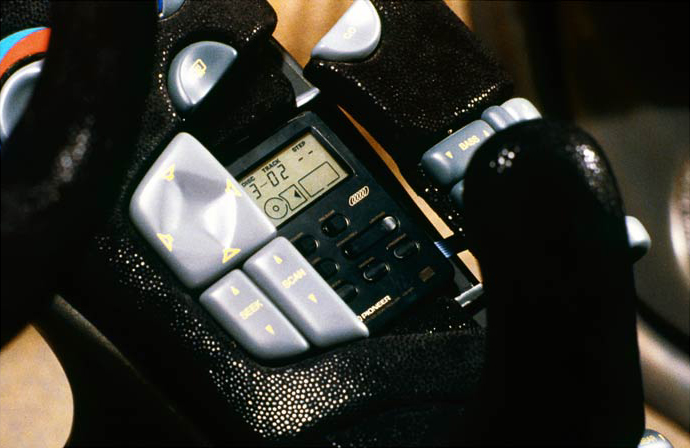 Pontiac Sunfire 2+2, 1990 - Interior - Radio Controls