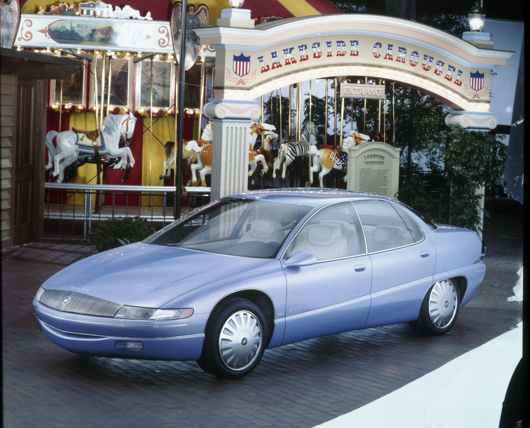 Buick Bolero, 1990