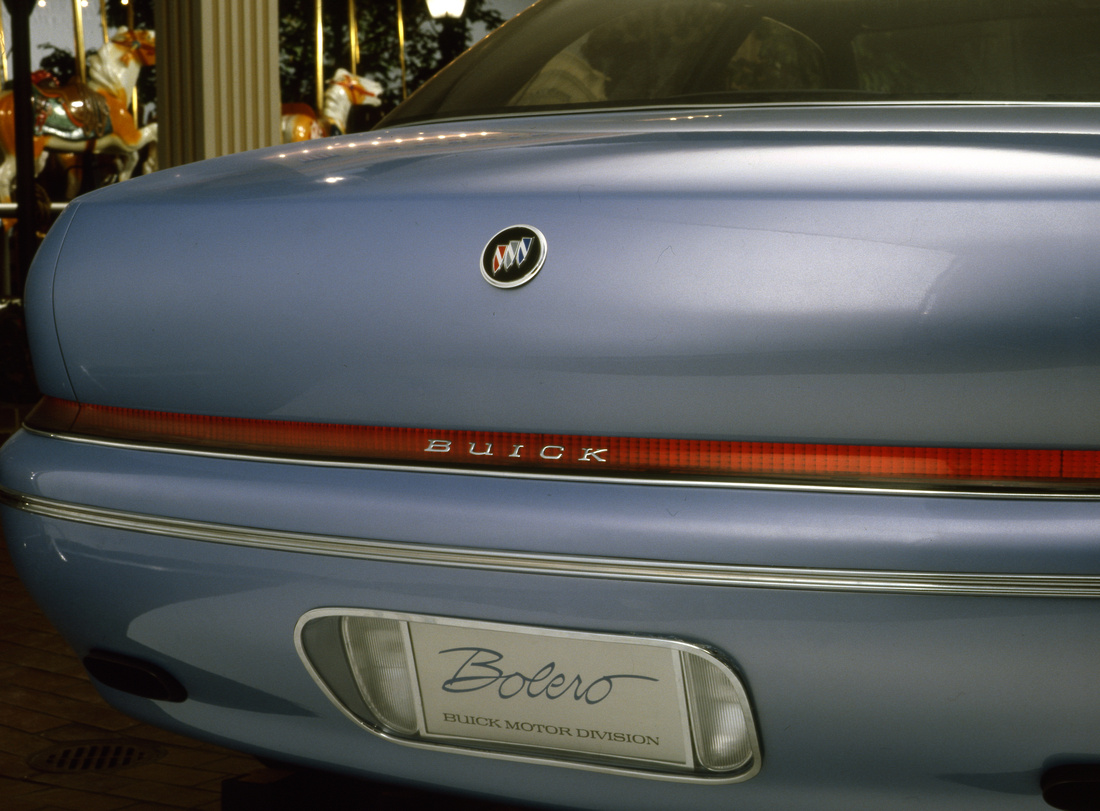 Buick Bolero, 1990