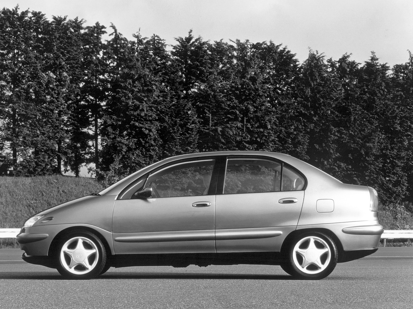 Toyota Prius Concept, 1995