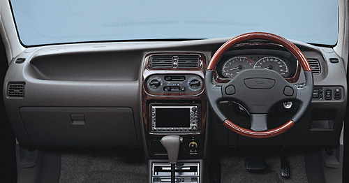 Daihatsu NCX, 1997 - Interior