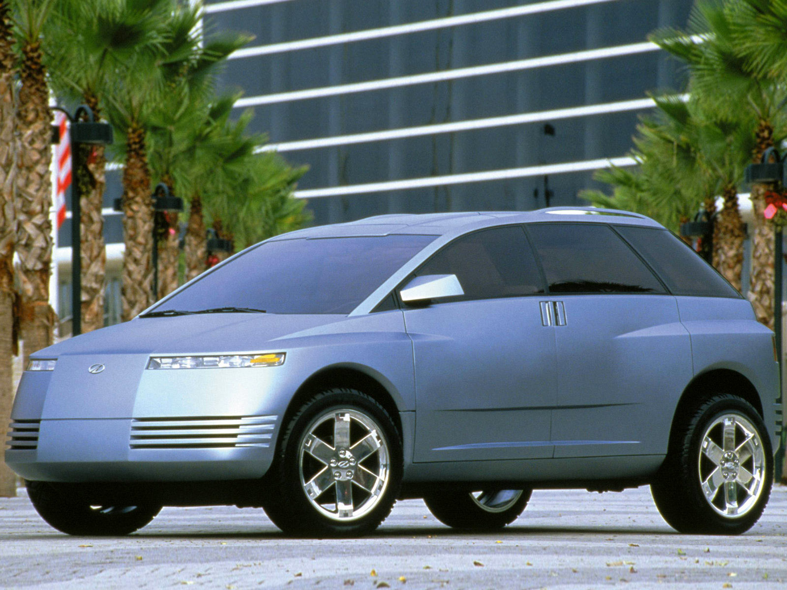 Oldsmobile Recon, 1999