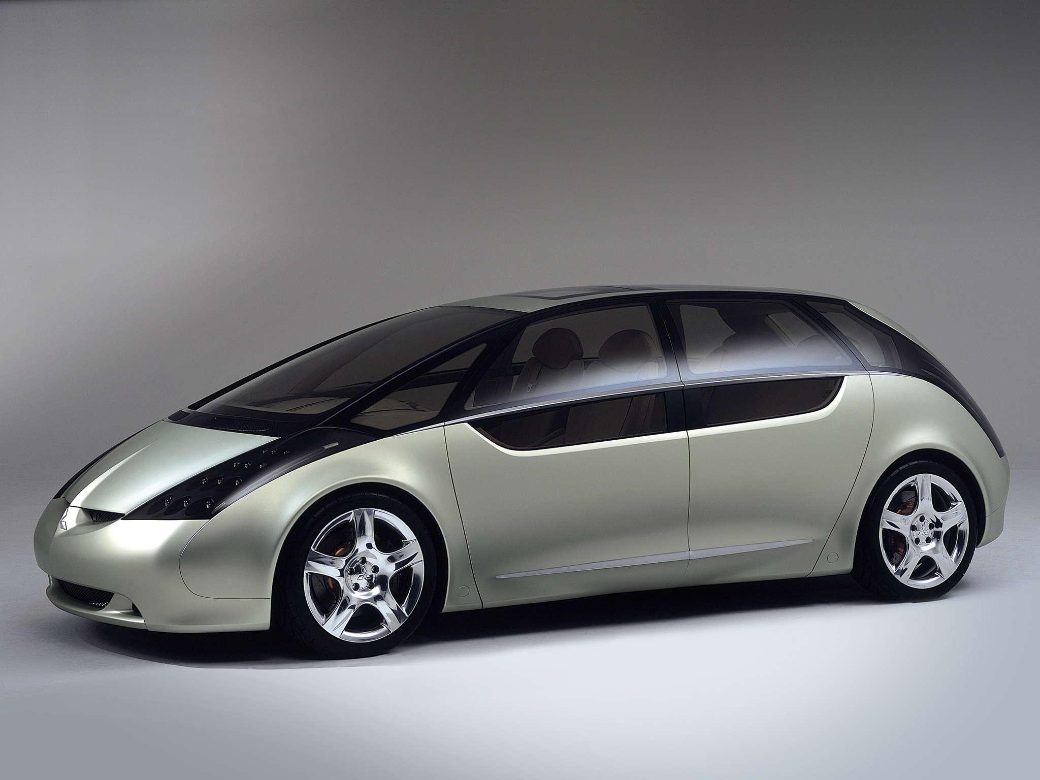 Mitsubishi Space Liner Concept, 2001