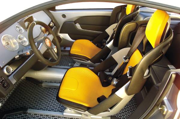 Toyota RSC, 2001 - Interior