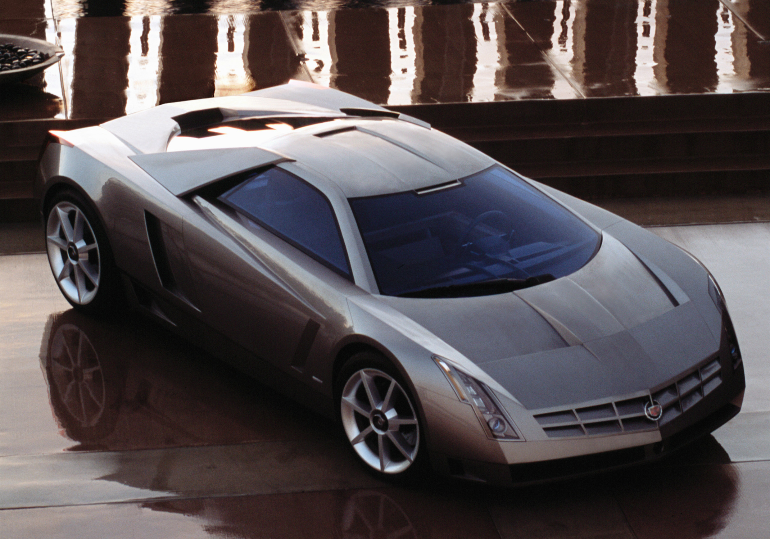 Cadillac Cien Concept, 2002