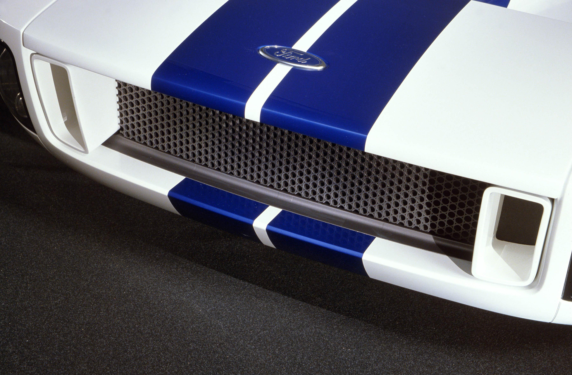 Ford GT40 Concept, 2002
