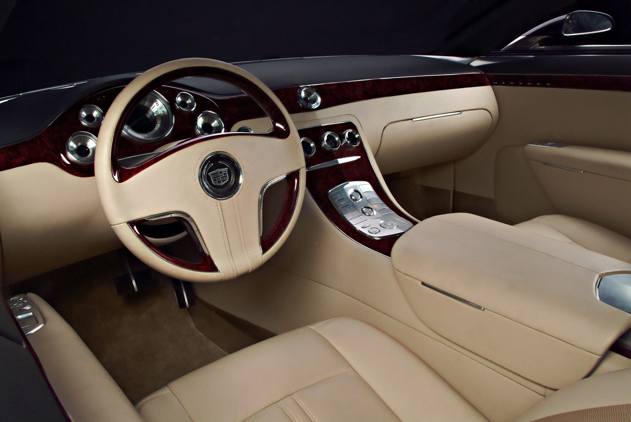 Cadillac Sixteen, 2003 – Interior