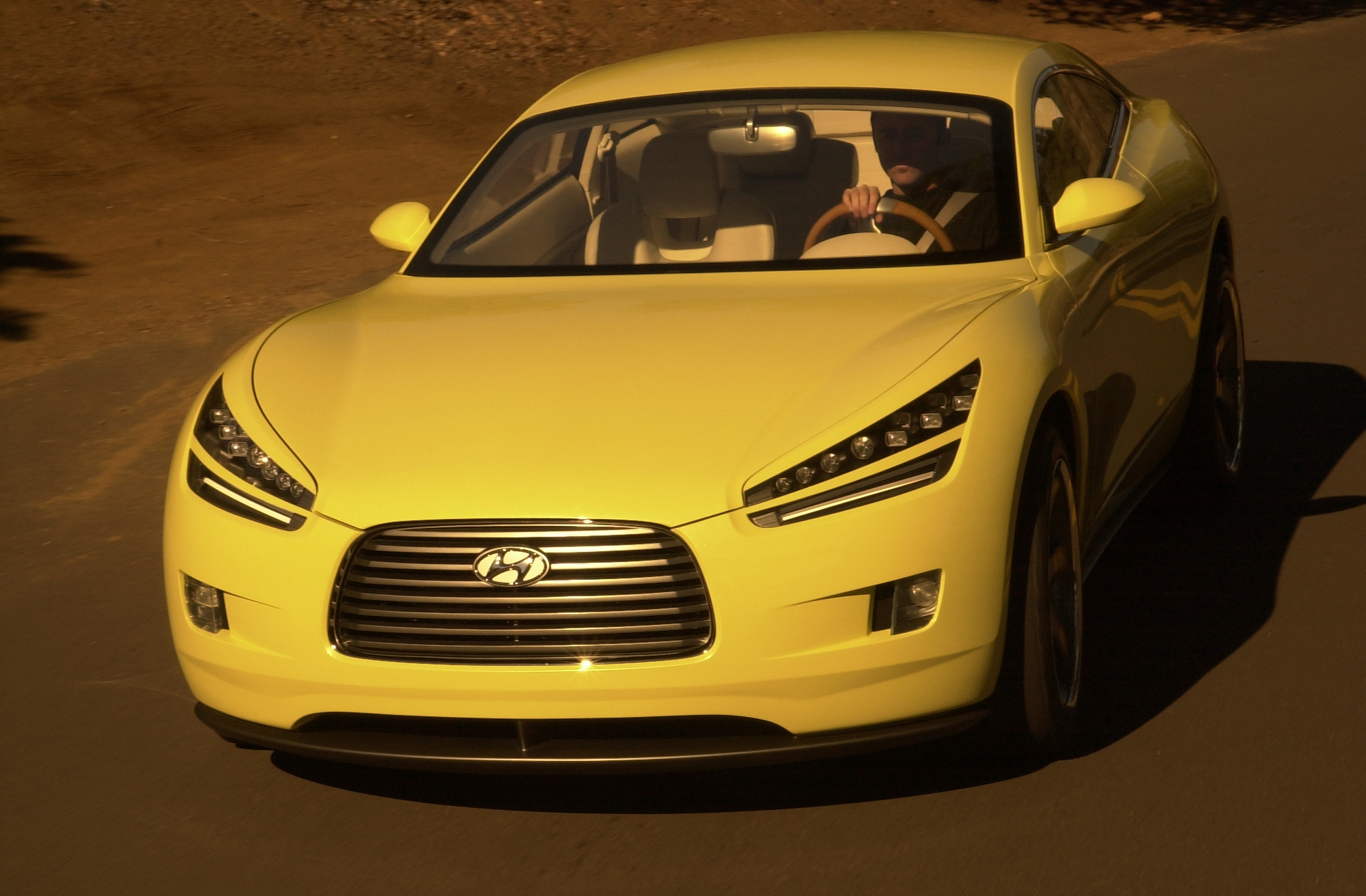 Hyundai HCD-8 Sports Tourer Concept, 2004