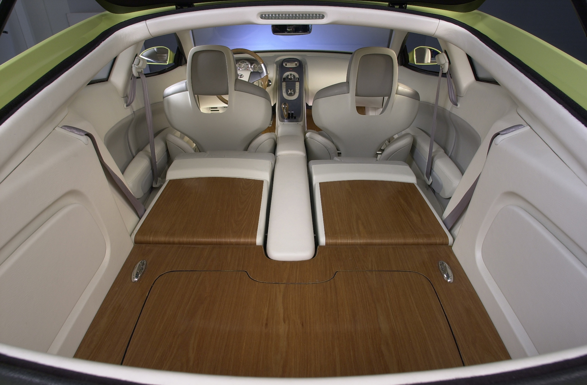 Hyundai HCD-8 Sports Tourer Concept, 2004 - Interior