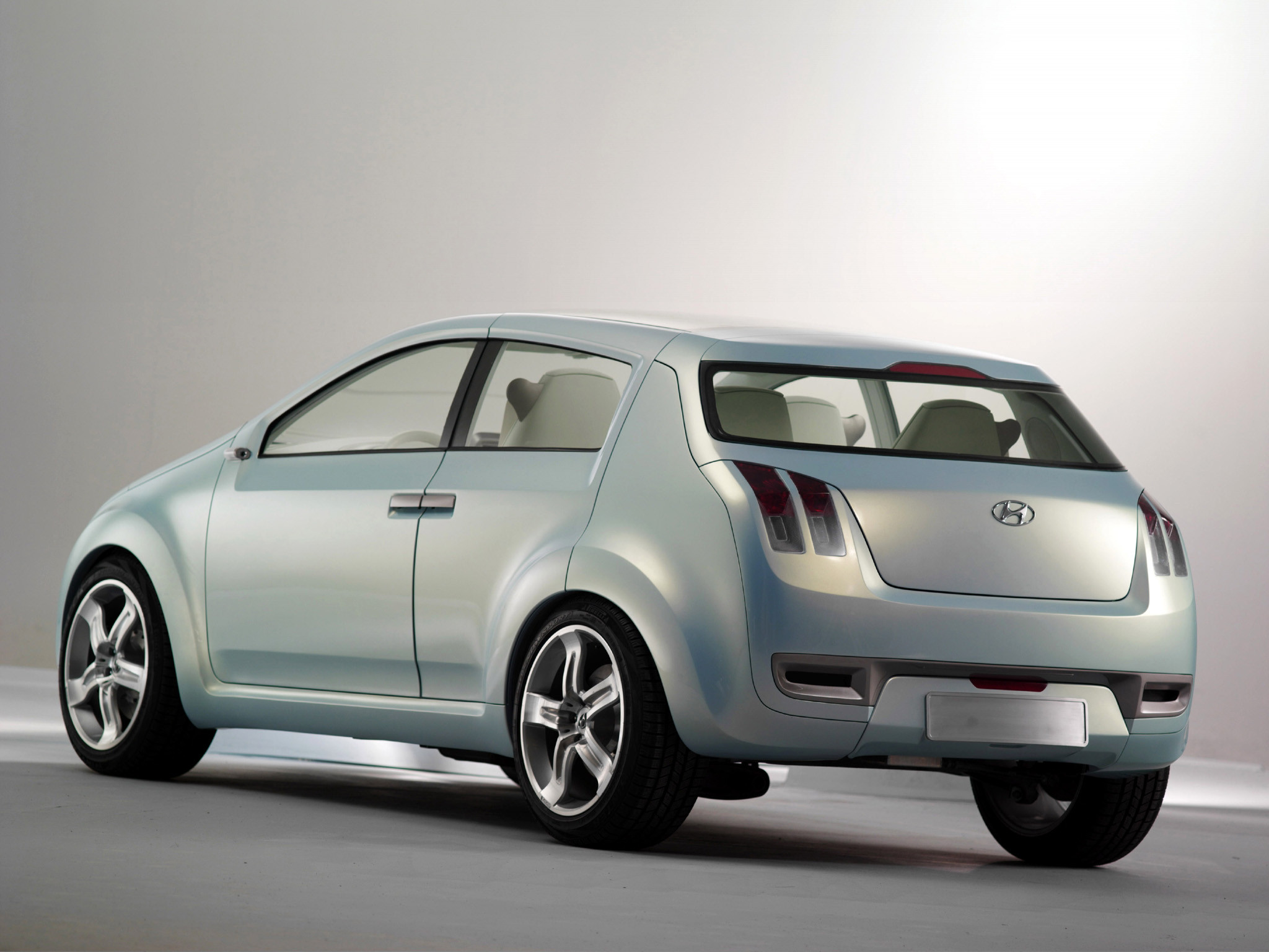 Hyundai E3 Concept, 2004