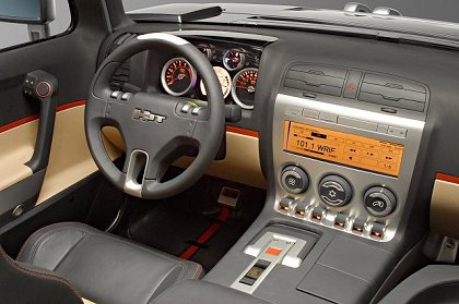 Hummer H3T, 2004