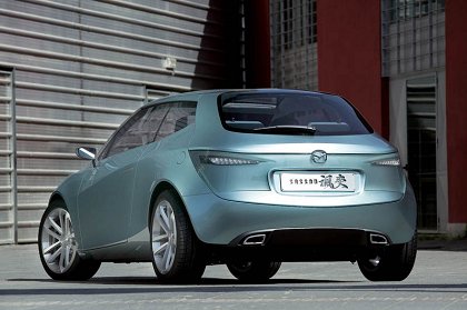 Mazda Sassou, 2005