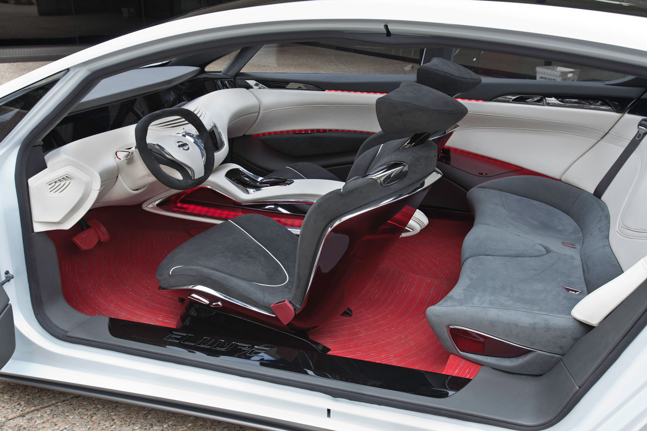Nissan Ellure, 2010