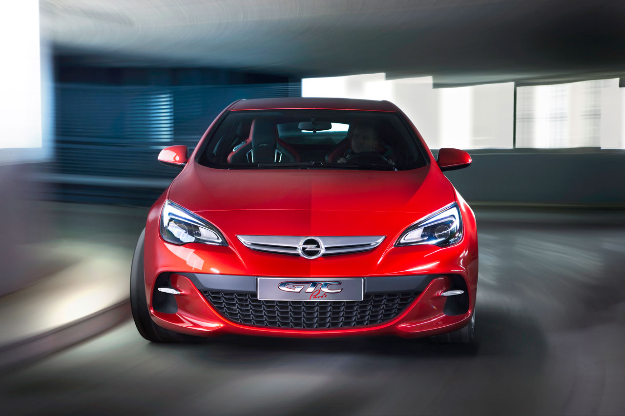 Opel GTC Paris, 2010