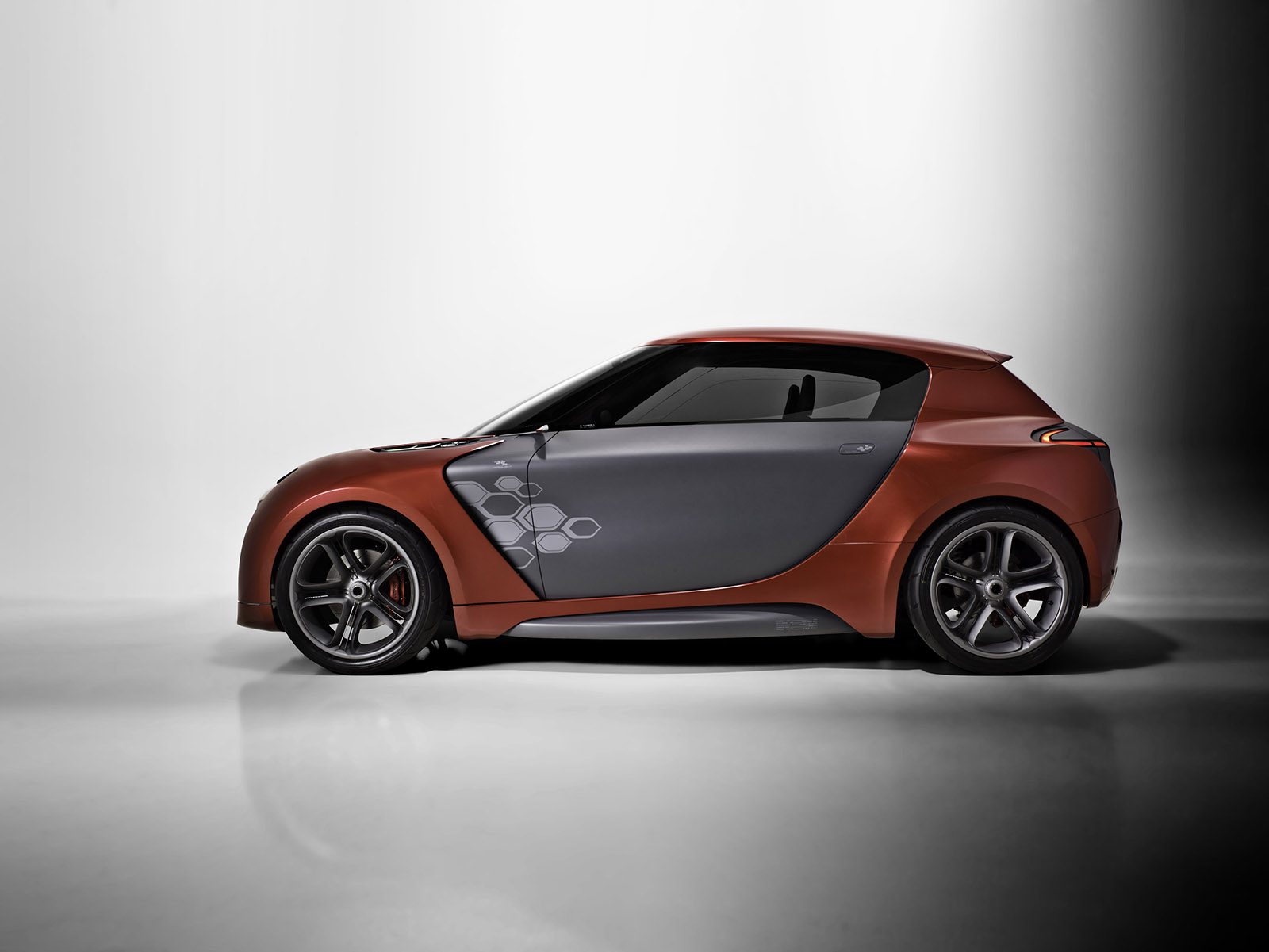 Magna Steyr MILA Aerolight Concept, 2011