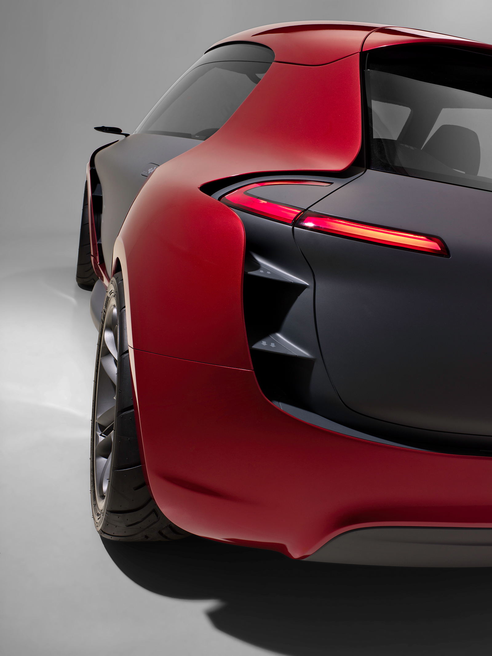 Magna Steyr MILA Aerolight Concept, 2011