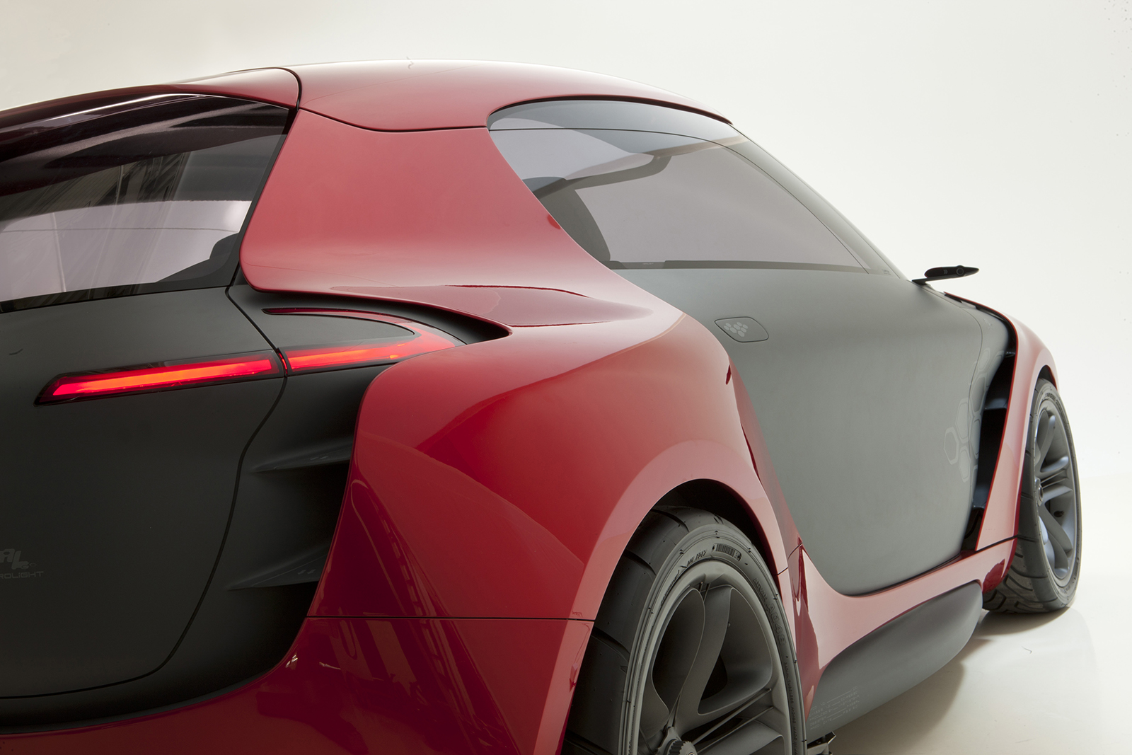 Magna Steyr MILA Aerolight Concept, 2011