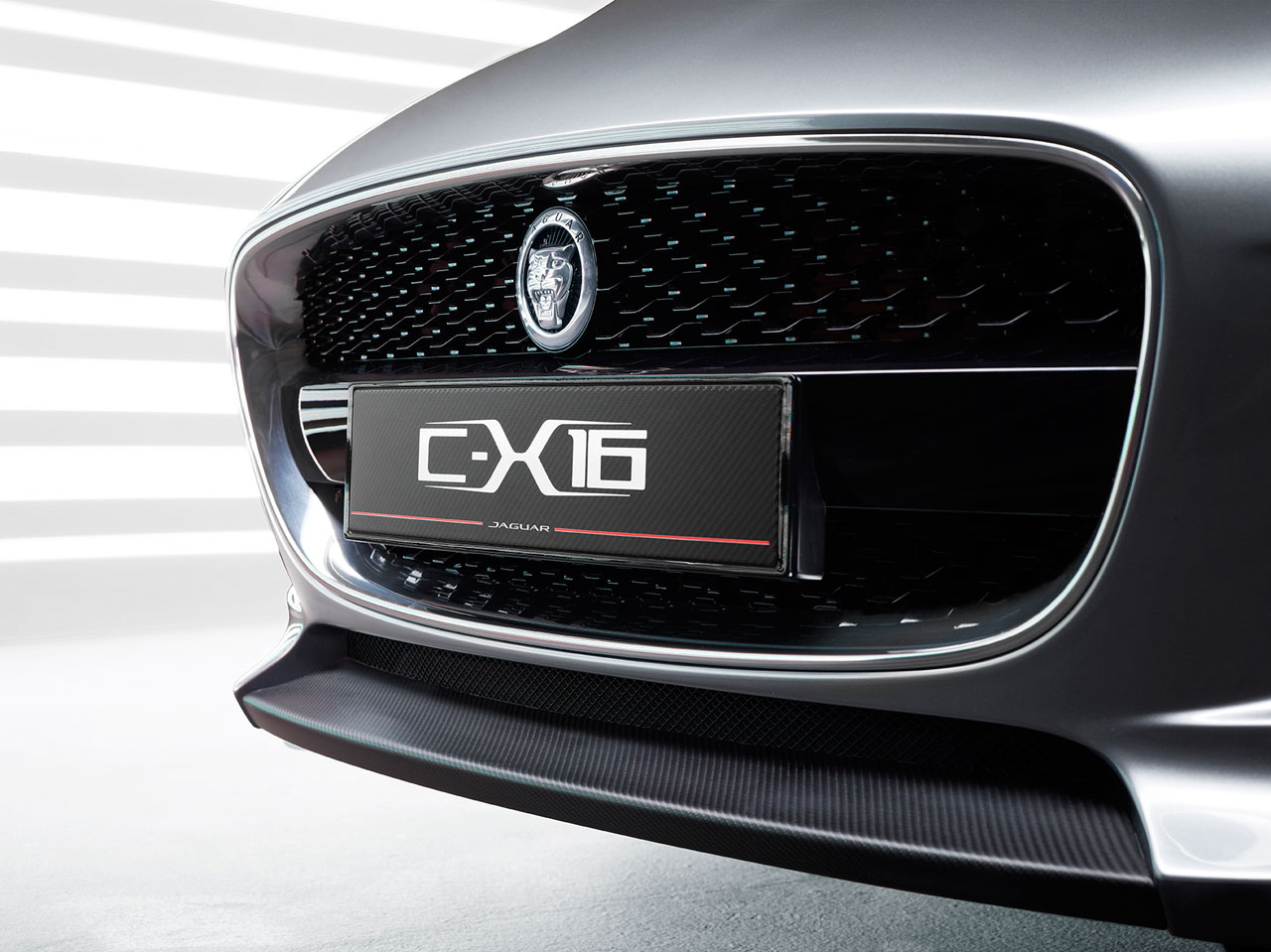 Jaguar C-X16, 2011