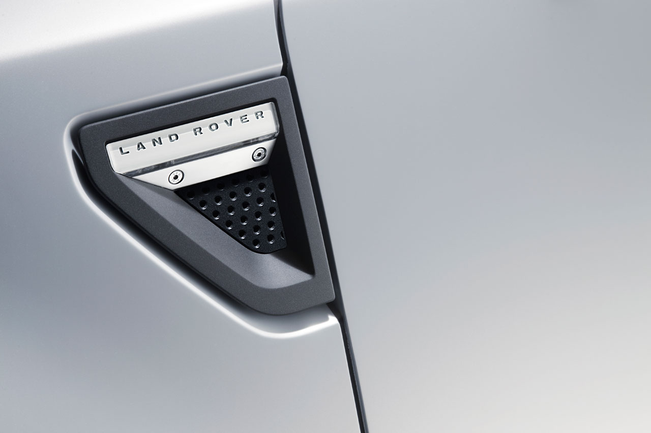 Land Rover DC100, 2011 - Detail