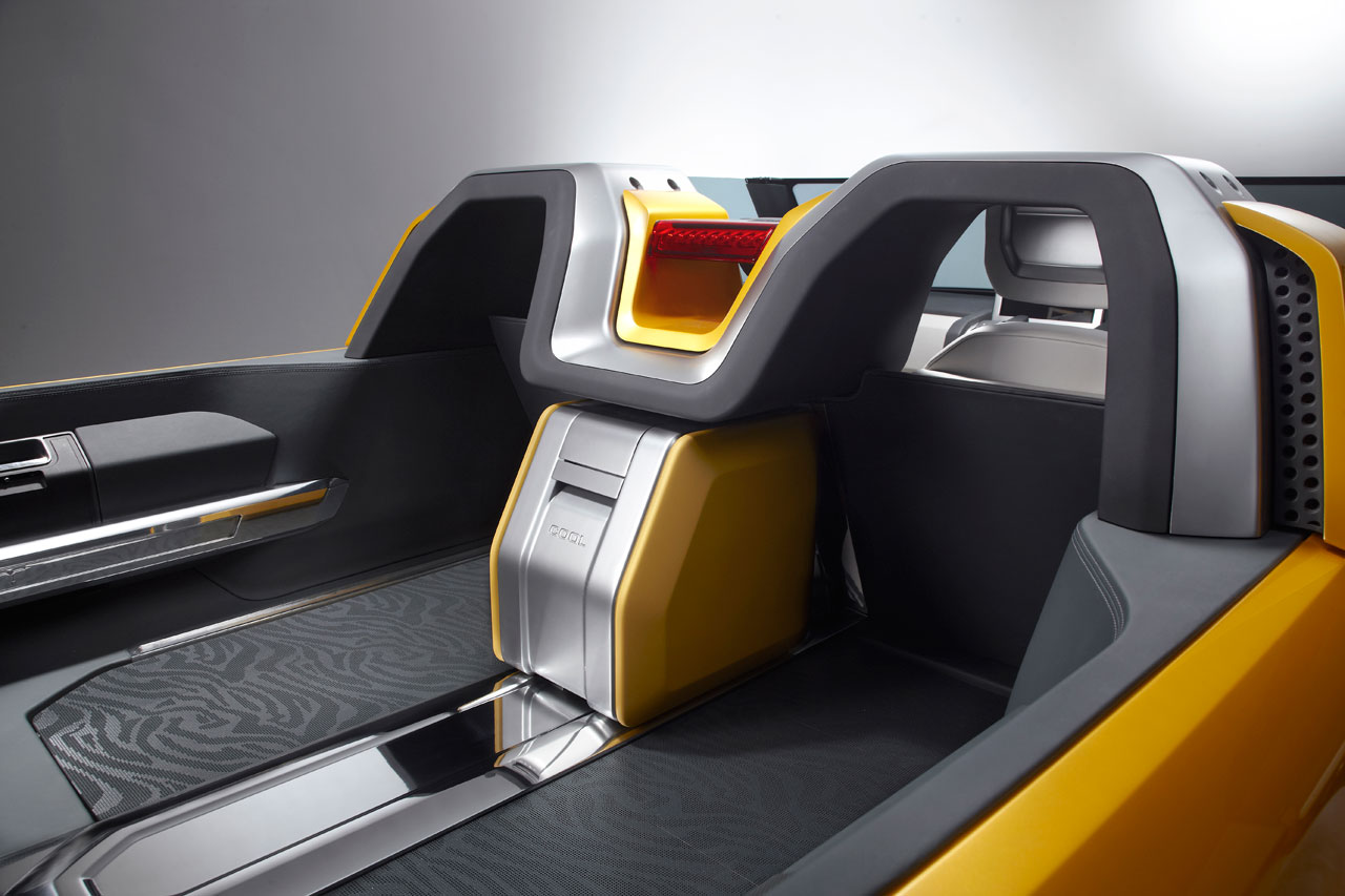 Land Rover DC100 Sport, 2011 - Interior