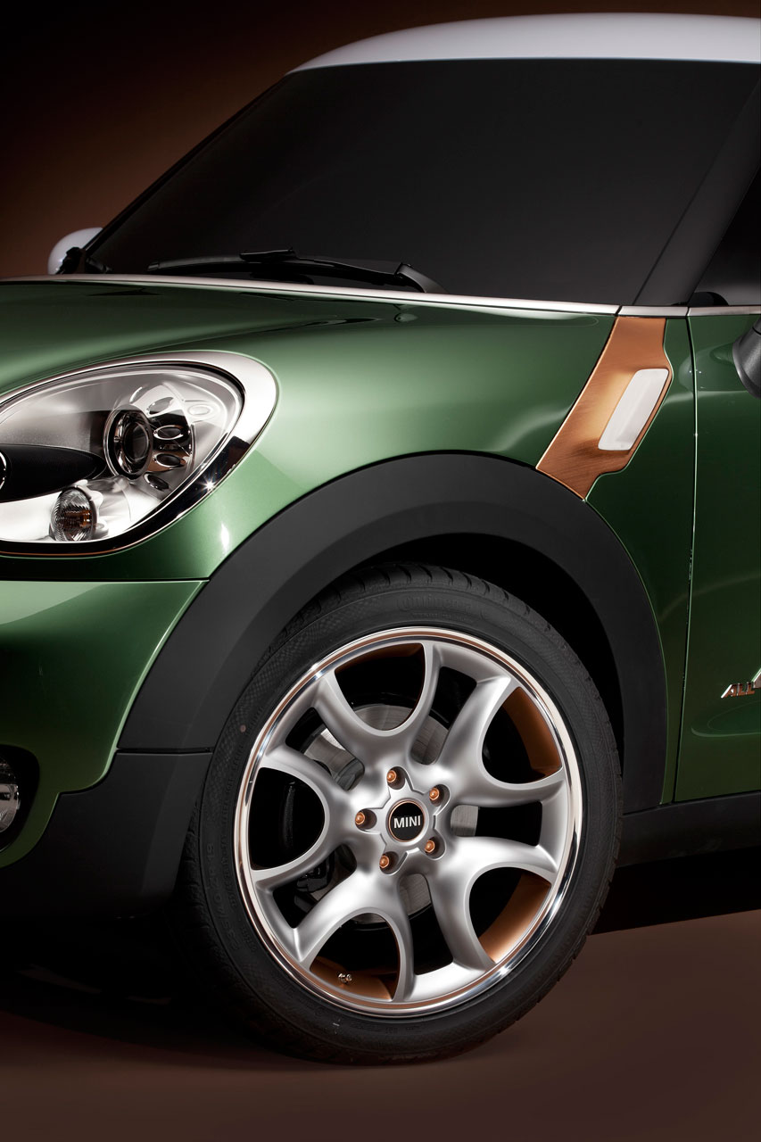 Mini Paceman, 2011