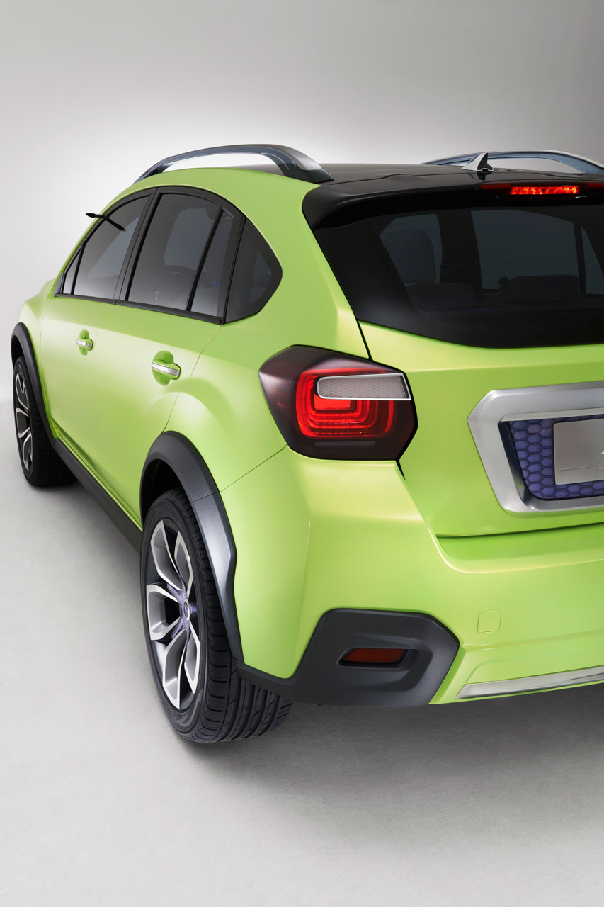 Subaru XV, 2011