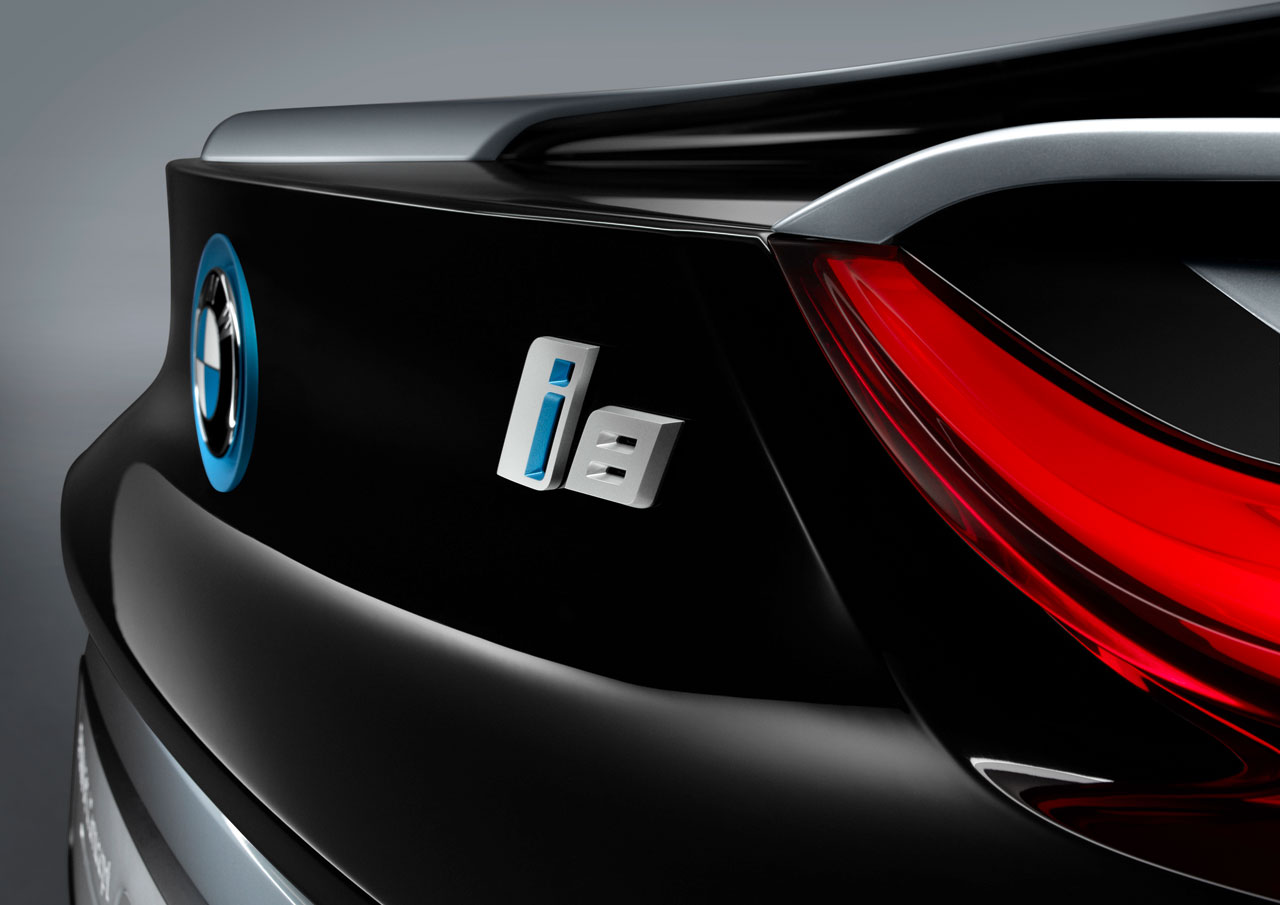 BMW i8 Spyder, 2012