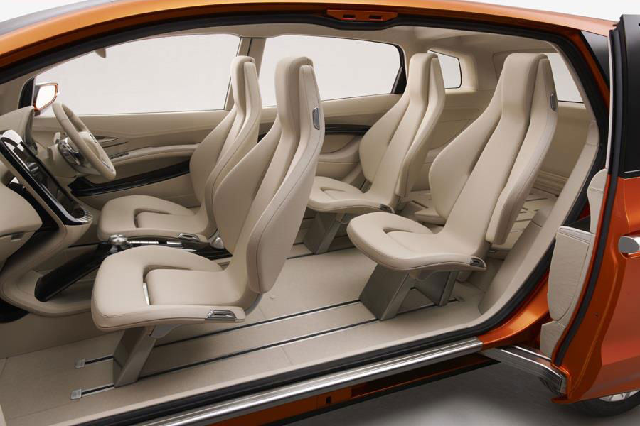 Daihatsu UFC, 2012 - Interior