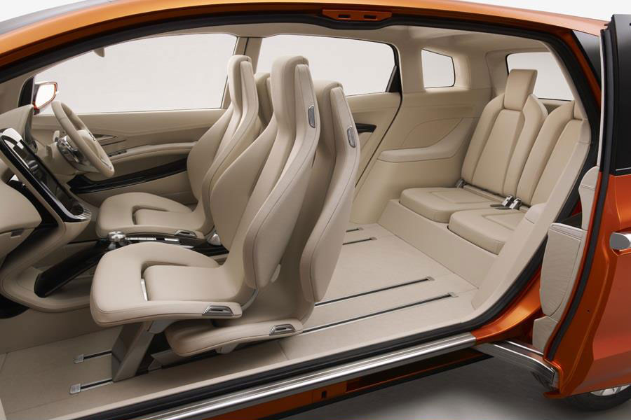 Daihatsu UFC, 2012 - Interior