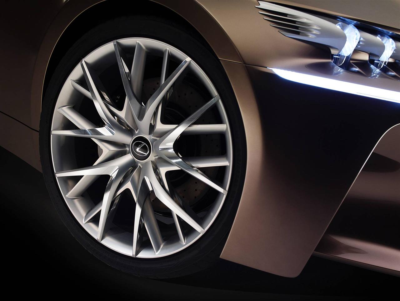 Lexus LF-CC, 2012