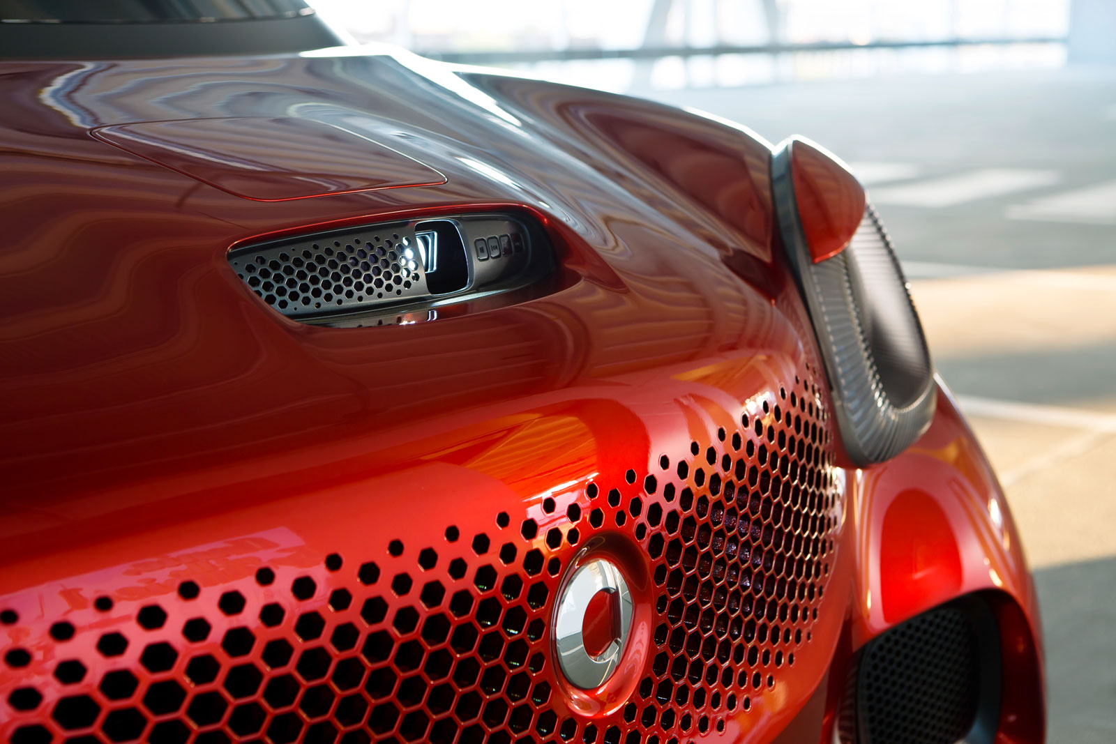 Smart forstars, 2012 - Front Grille & Video Projector