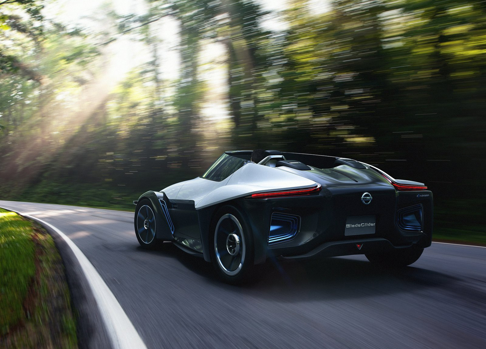Nissan BladeGlider Concept, 2013