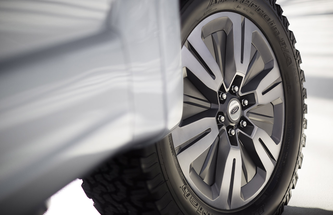 Ford Atlas, 2013