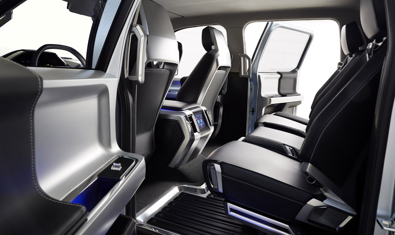 Ford Atlas, 2013